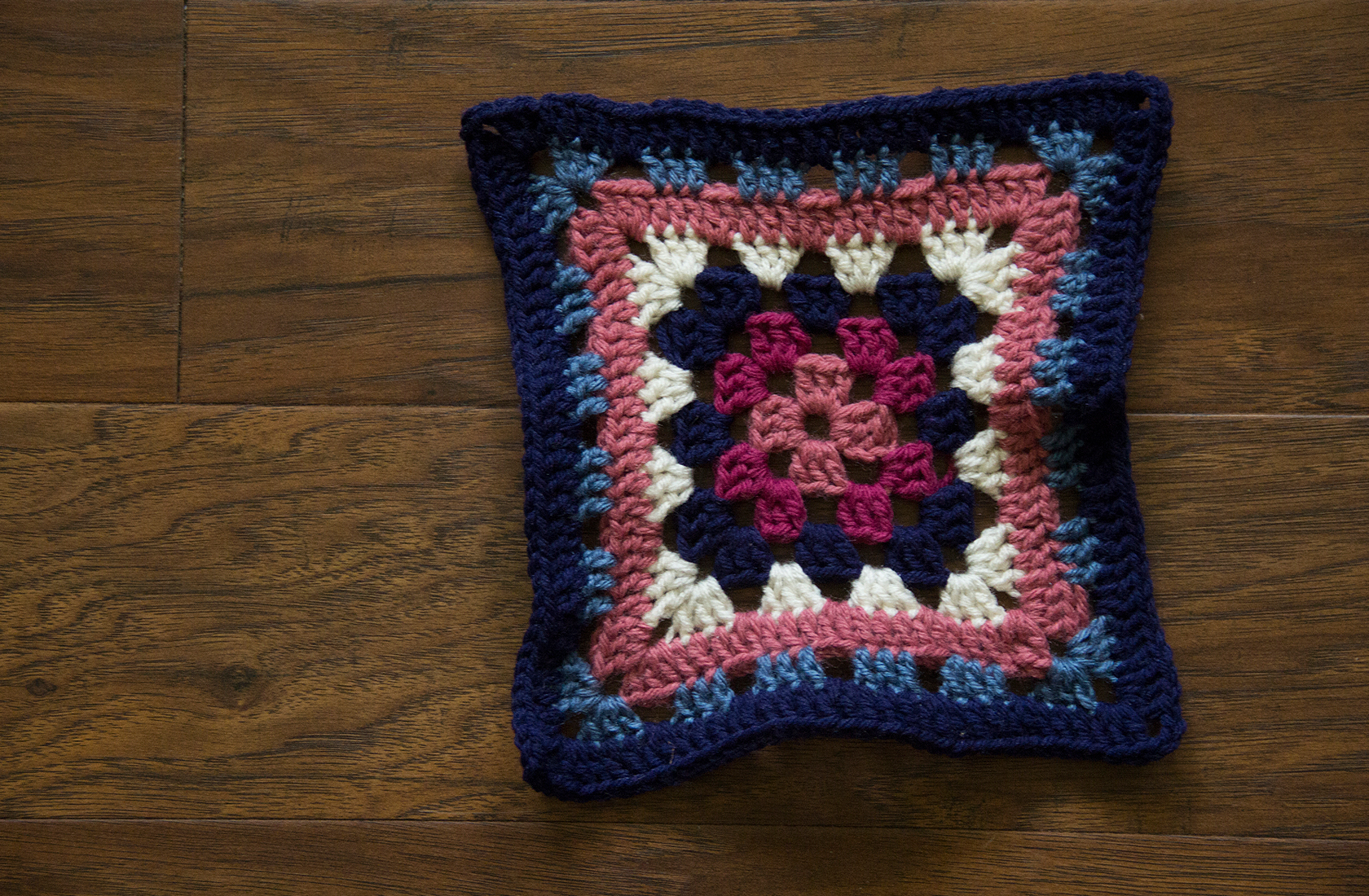 Multi-Colore Granny Square - Step-by-Step Tutorial