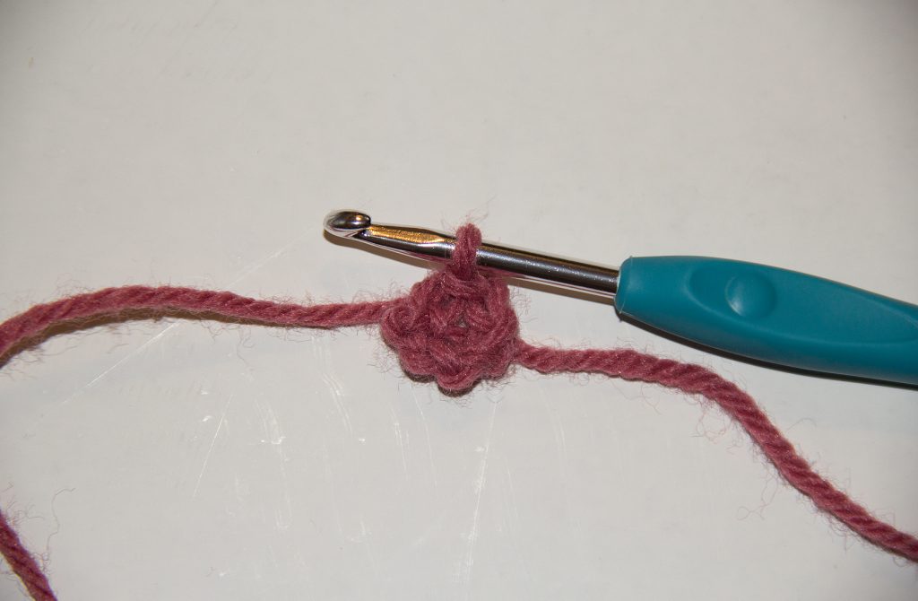 "Multi-Colored Granny Square" - Step-by-Step (Foundation Chain)