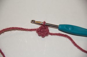 "Multi-Colored Granny Square" - Step-by-Step (Foundation Chain)