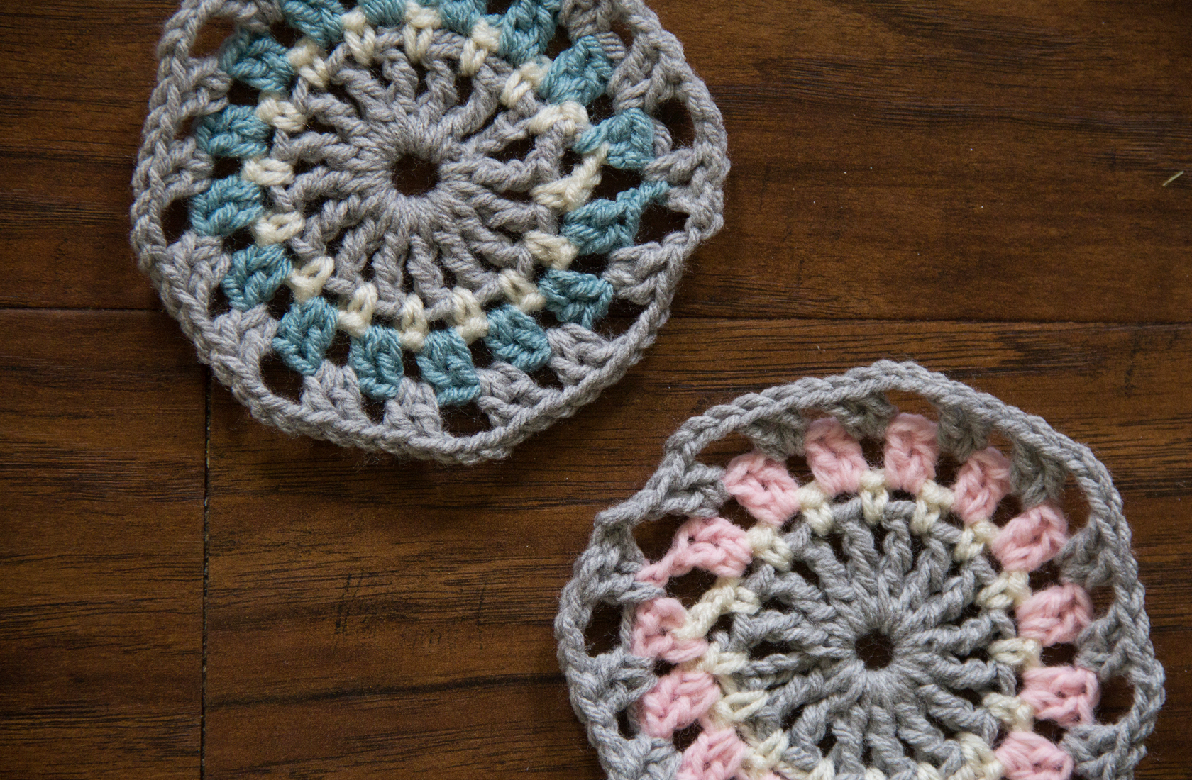 Octagon Wheel Granny - Pattern & Step by Step Tutorial - Yarn Tale Collective