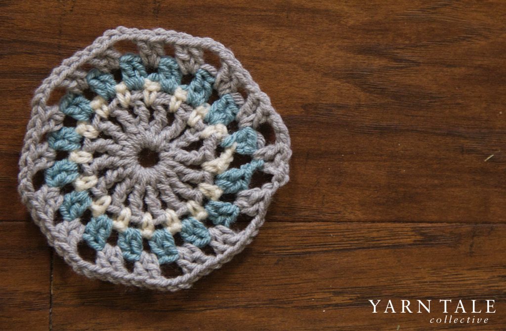 Octagon Wheel Granny - Pattern & Step by Step Tutorial - Yarn Tale Collective