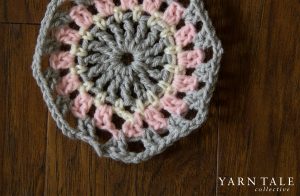 Octagon Wheel Granny - Pattern & Step by Step Tutorial - Yarn Tale Collective