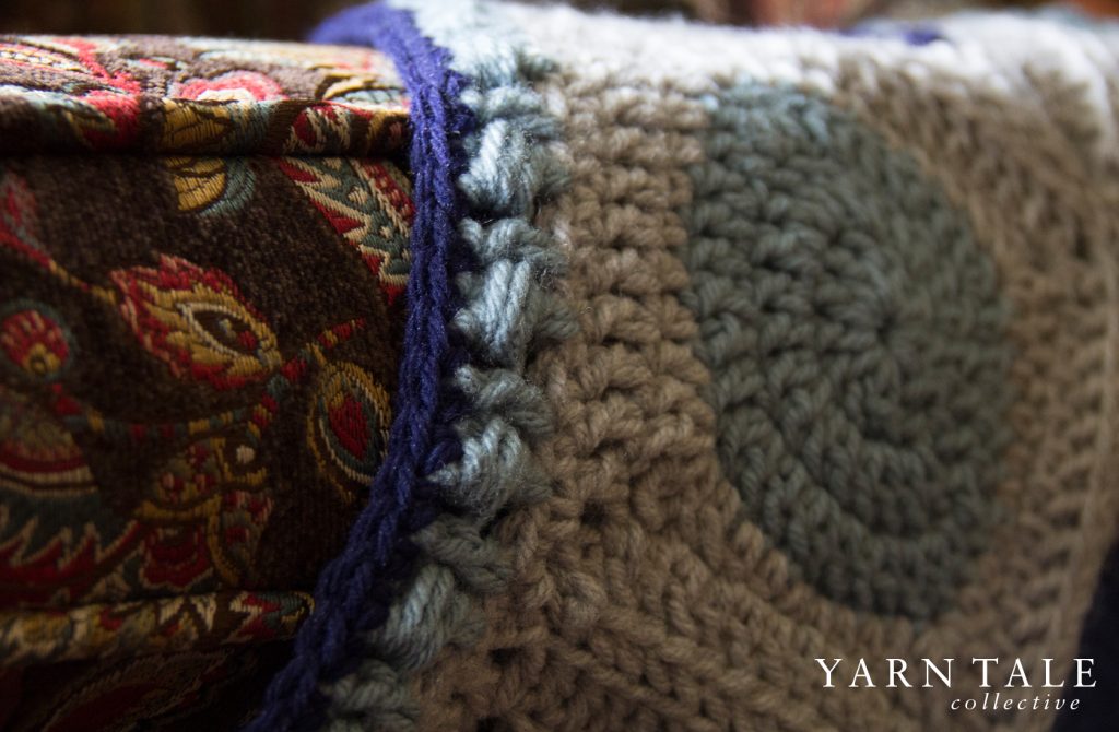 Puff Stitch & Single Crochet Border/Edging - Step by Step Tutorial - Yarn Tale Collective
