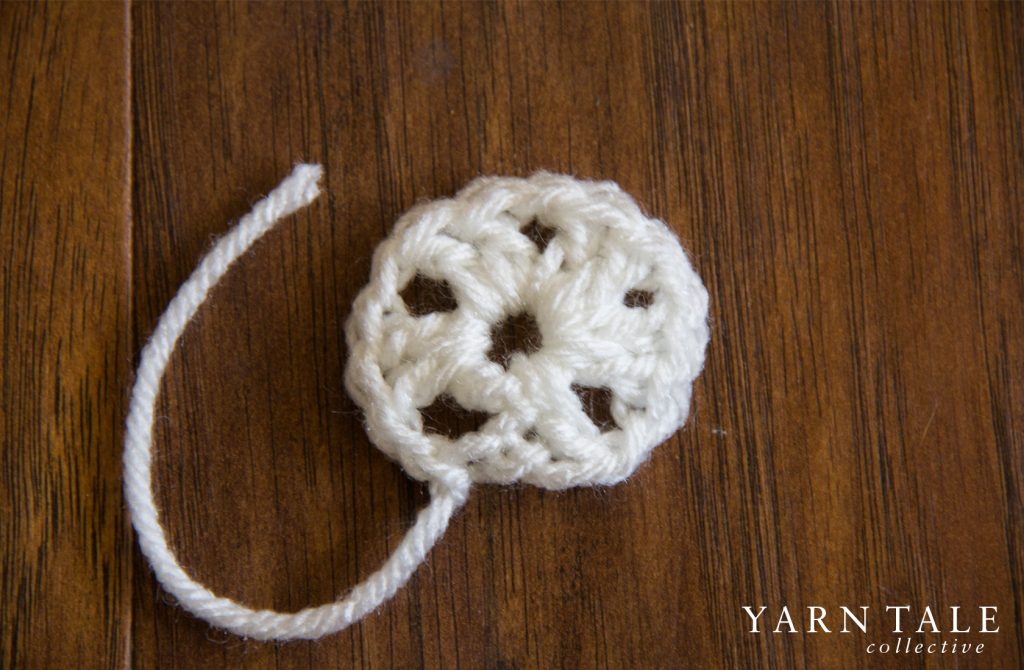 Granny Pentagon - Tutorial & Pattern - Yarn Tale Collective